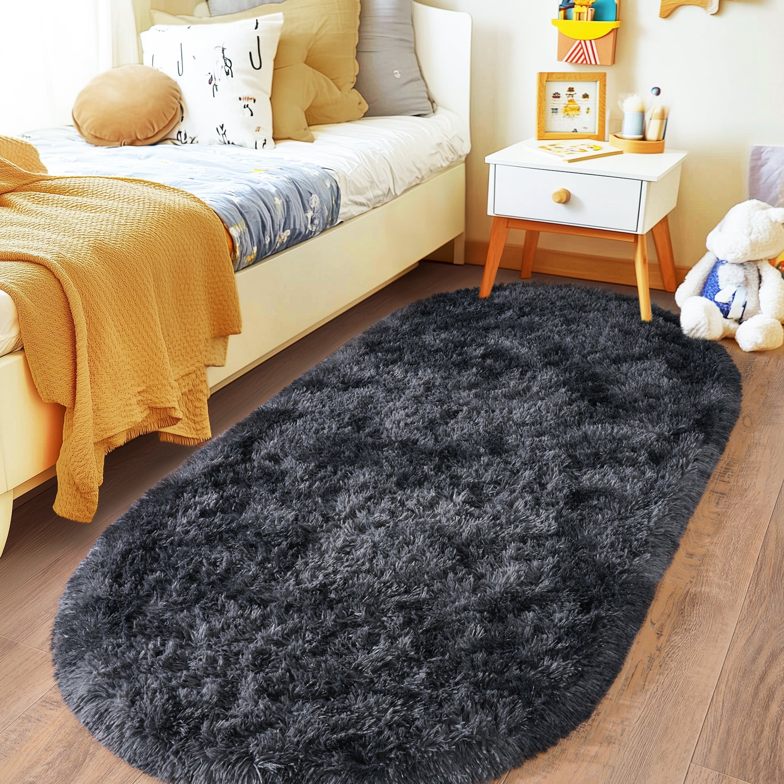 Fluffy Oval Area Rug 2.6 x 5.3 Ft, Soft Fuzzy Shag Carpet for Bedroom Bedside, Non-Slip Plush Shaggy Rug