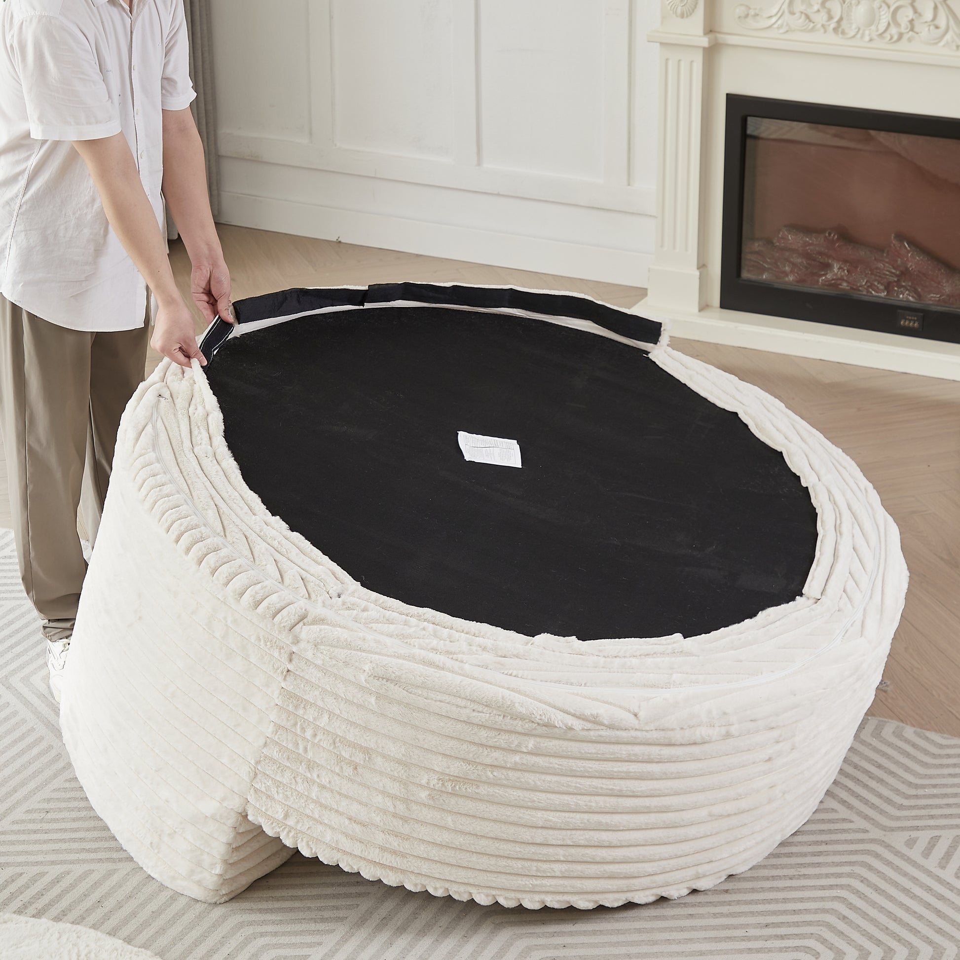 Soft Upholstered Swivel Chair Comfortable Modern Sleeper for Bedroom and Lounge Area