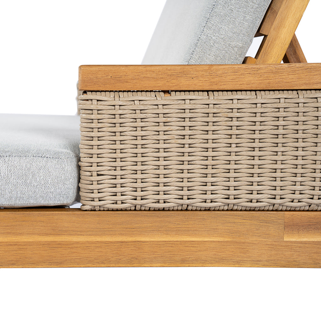 Acacia Wood Outdoor Sun Lounger with Cushions & Wicker Accents - Adjustable Patio Recliner