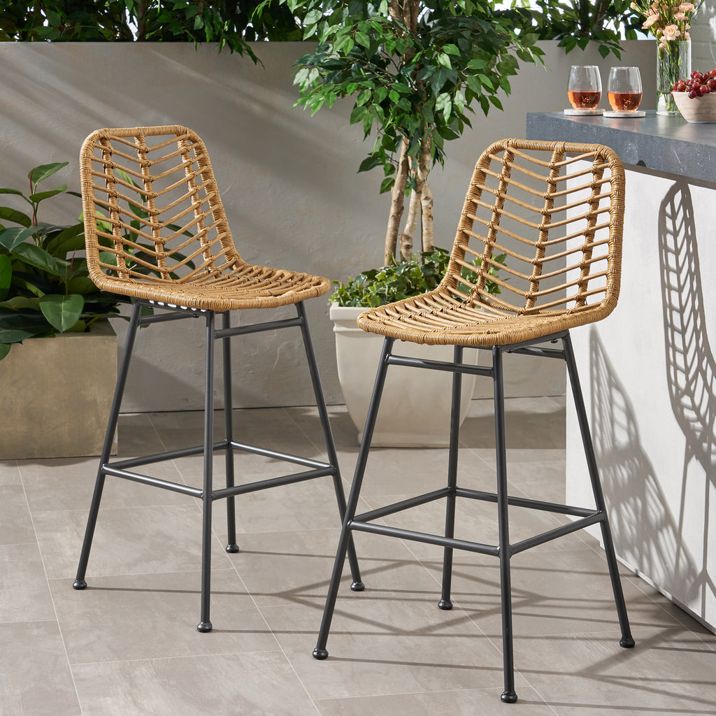 Sawtelle Outdoor Wicker Barstools Set of 2 – Rattan Patio Bar Stools with Black Metal Frame
