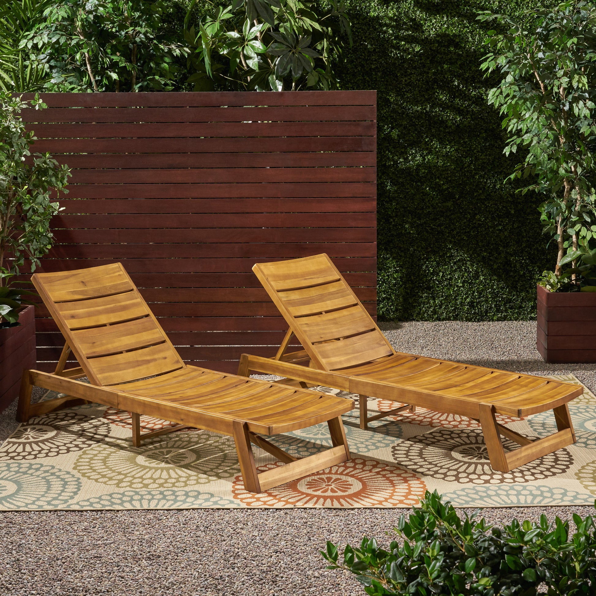 Outdoor Chaise Lounge, Solid Wood Patio Recliner, Weather Resistant for Pool & Backyard