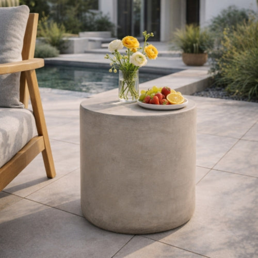 2-Piece Modern Patio End Table, Iron-Cut Overlapping Circle Design, Powder-Coated Iron Frame, No Assembly